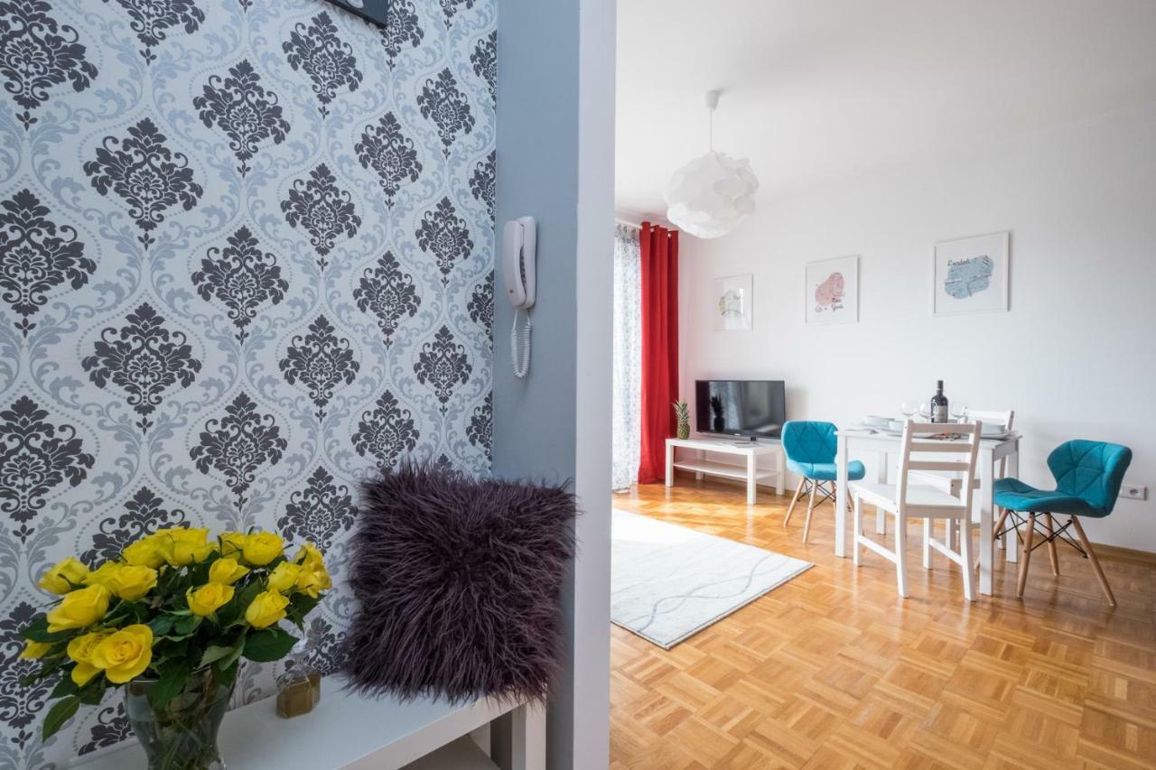 Blue Sky Apartment Warsaw Exterior photo